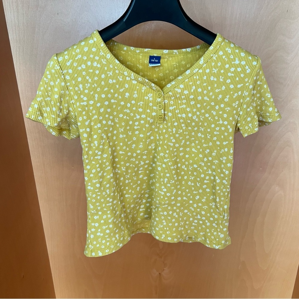 Old navy yellow floral top